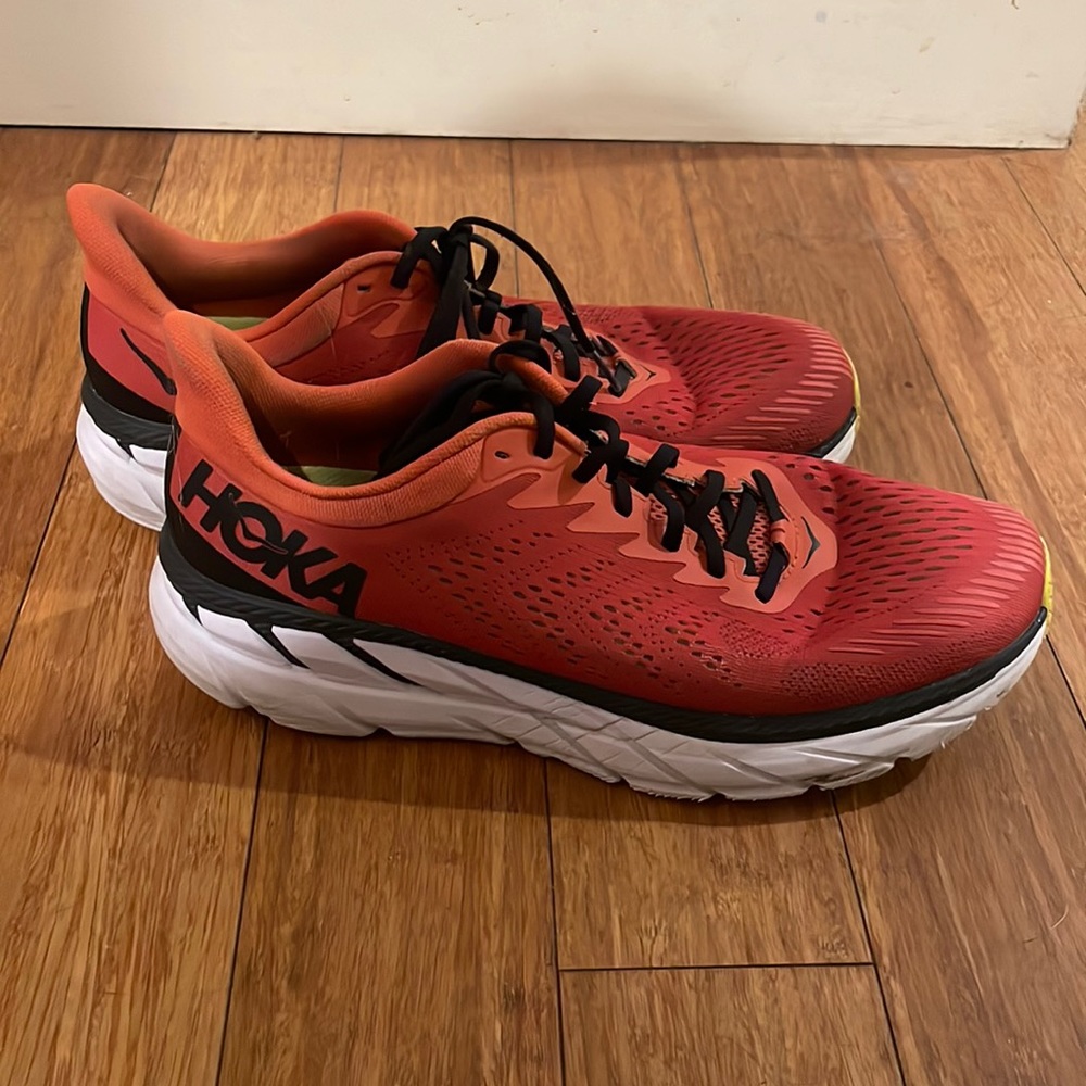 Hoka Clifton 7